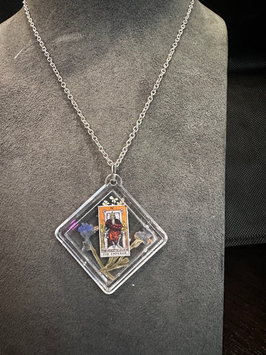 Necklace - silver chain - The Emperor