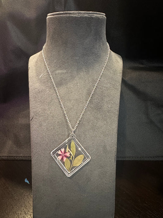 Necklace - silver chain F