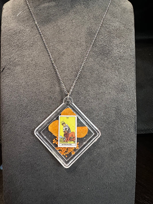 Necklace - silver chain - Strength